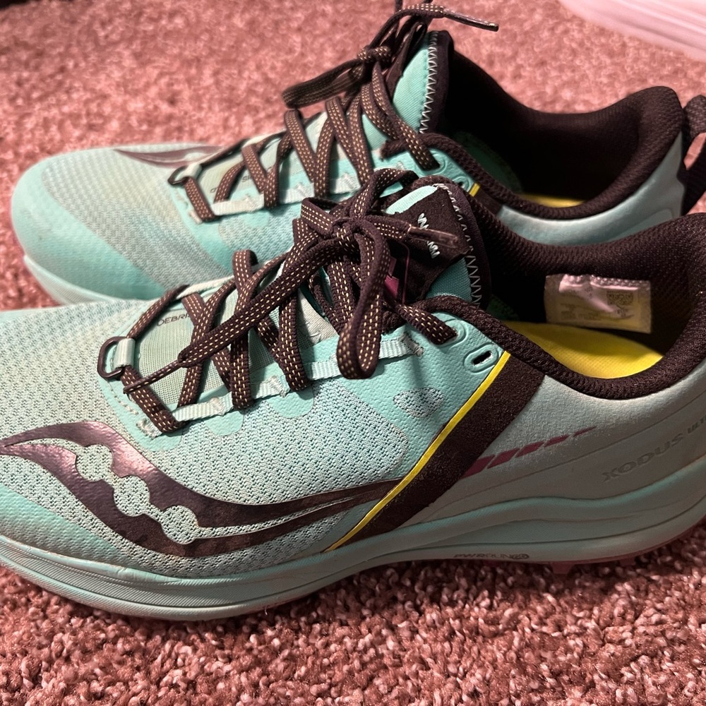 Saucony Women's Xodus Ultra - Cool Mint/Dusk